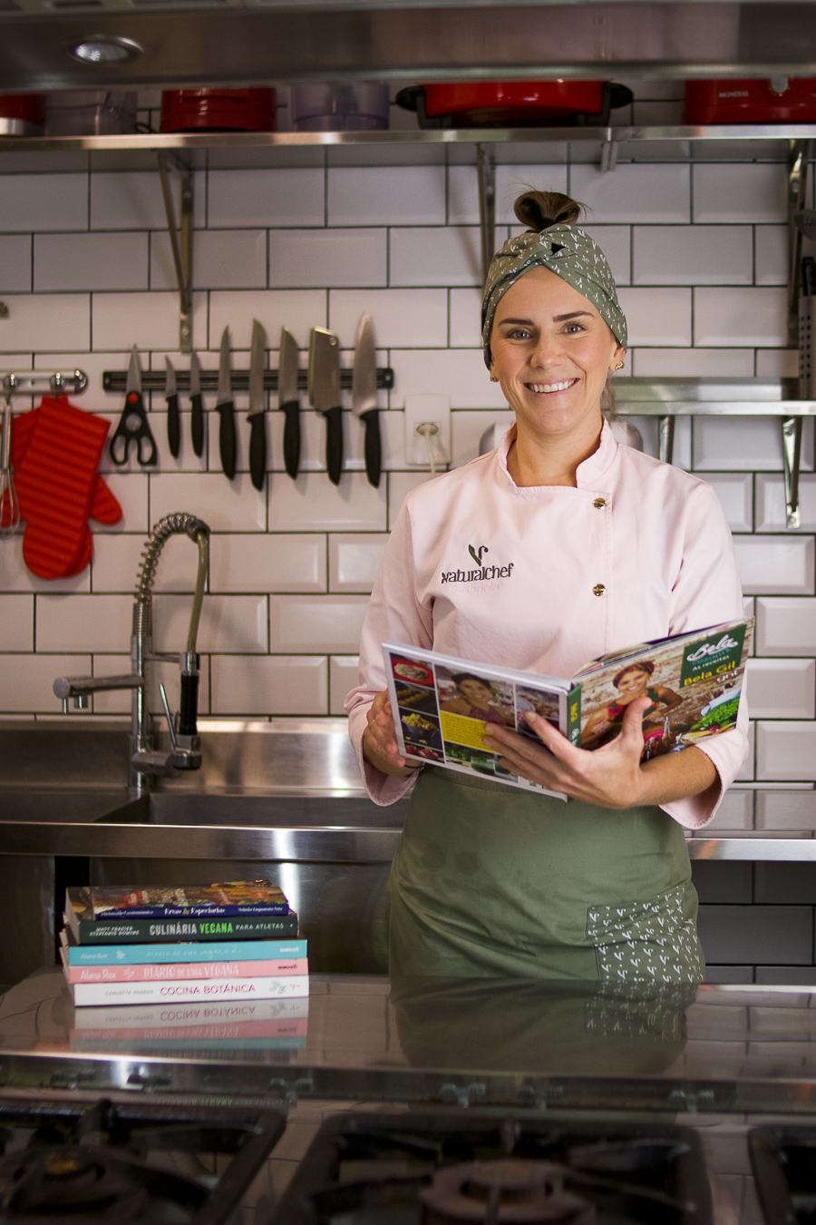 Chef Gabi Paludo na cozinha profissional